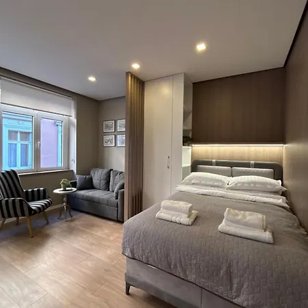 Sa 71000 Apartament *